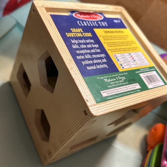 Wooden shape sorter - has some marker decorations from my toddler ☺️ - Picture 9 of 10